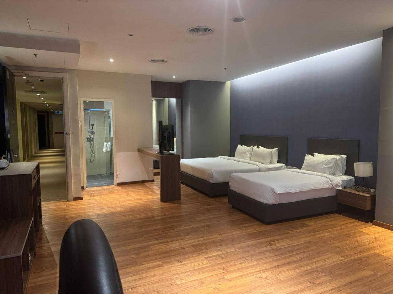 Imperial Regency Suites & Kuala Lumpur Exterior photo