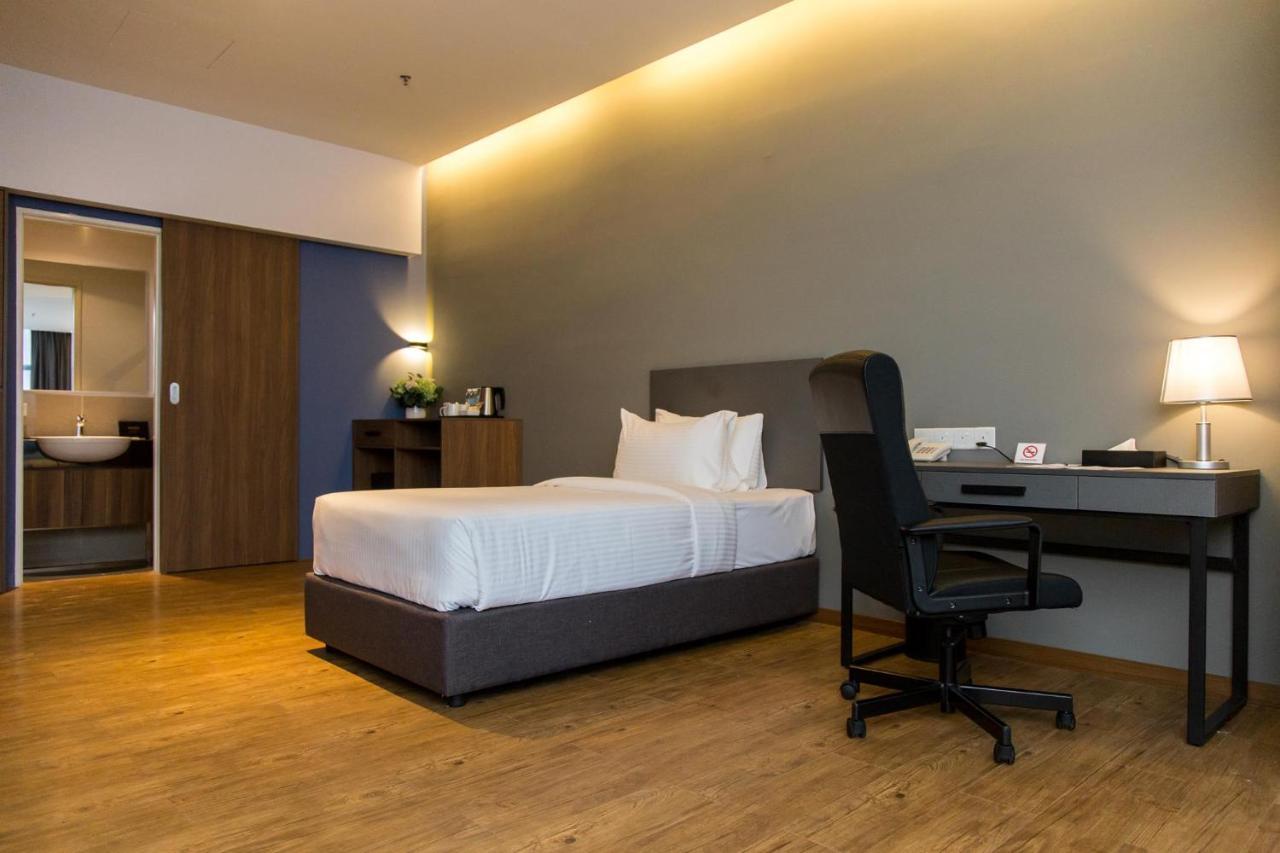 Imperial Regency Suites & Kuala Lumpur Exterior photo